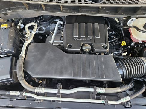 Certified 2025 Chevrolet Silverado 1500 LT AWD/4WD image 35