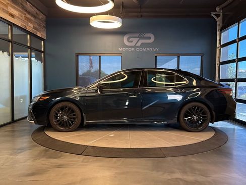 Used 2021 Toyota Camry XSE AWD/4WD image 6