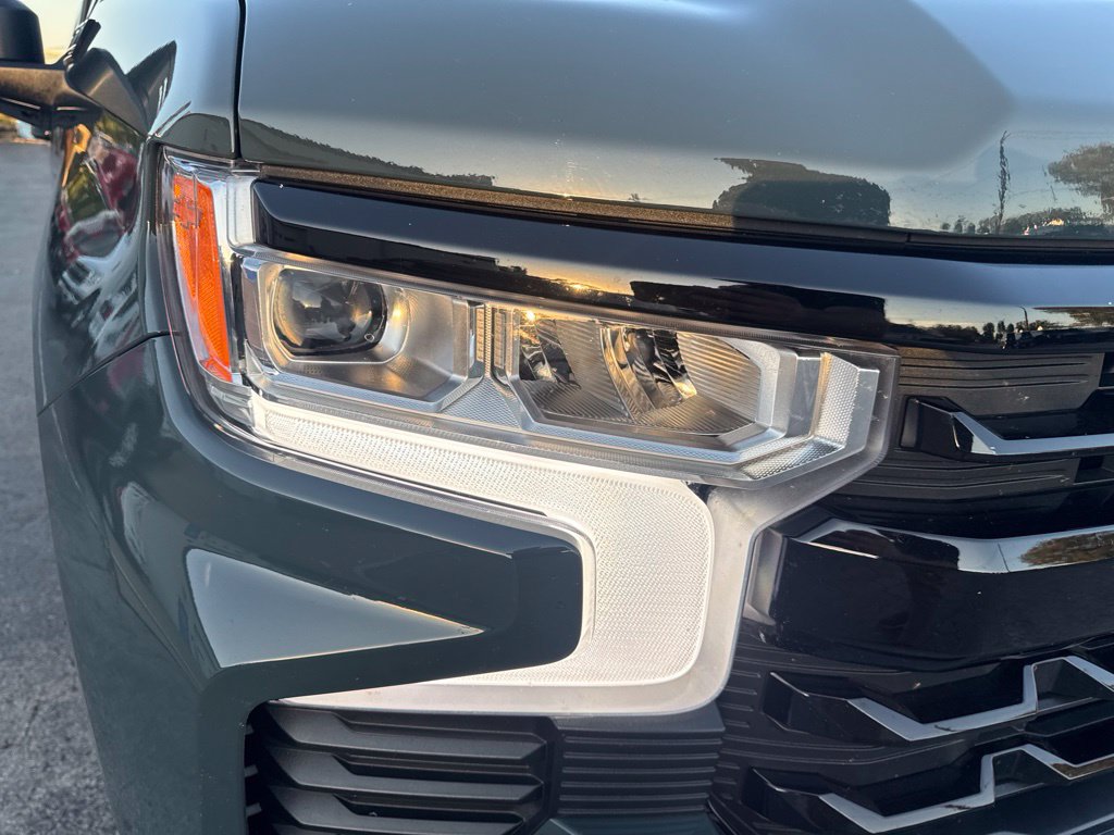 Used 2025 Chevrolet Silverado 1500 LT Trail Boss w/ Convenience Package II AWD/4WD image 58