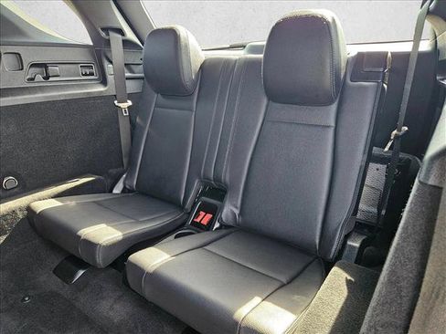 Used 2021 Mercedes-Benz GLE 350 4MATIC w/ 3rd Row Seat Package image 22