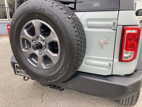 Used 2024 Ford Bronco Big Bend image 4