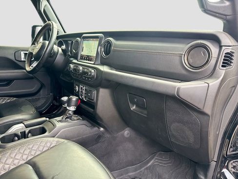 Used 2021 Jeep Gladiator Overland AWD/4WD image 33