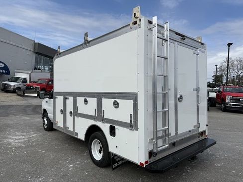 New 2026 Ford E-350 and Econoline 350 Super Duty w/ Power Equipment Group image 6