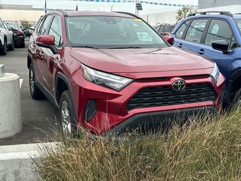 Used 2023 Toyota RAV4 XLE image 2
