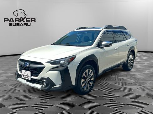 Used 2023 Subaru Outback Touring AWD/4WD image 1