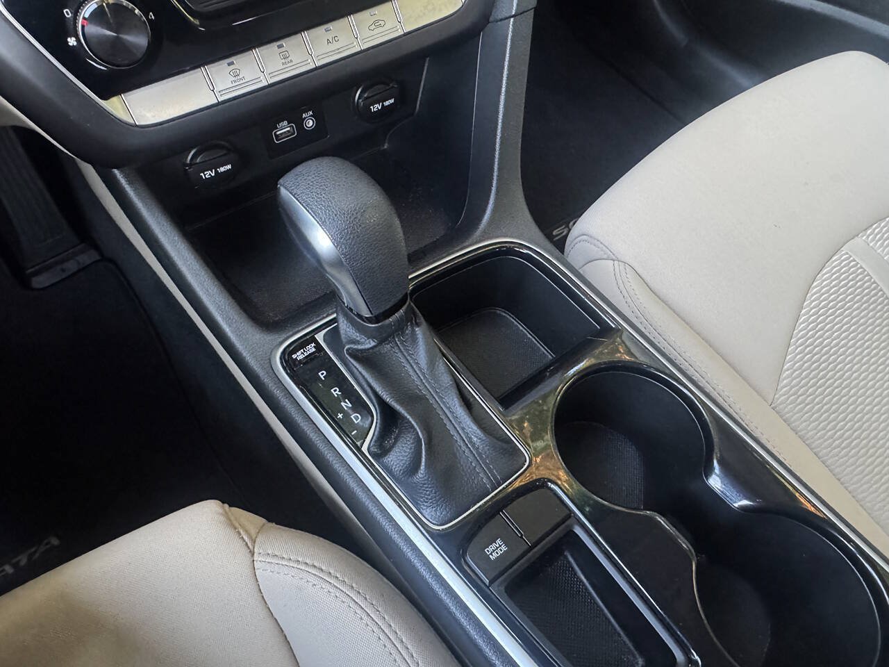 Used 2018 Hyundai Sonata SE FWD image 16