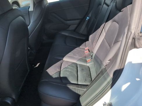 Used 2020 Tesla Model 3 Performance image 20