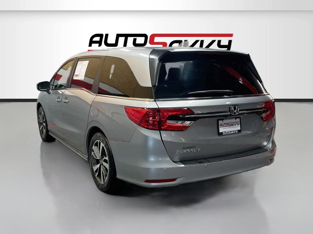Used 2024 Honda Odyssey Touring image 5