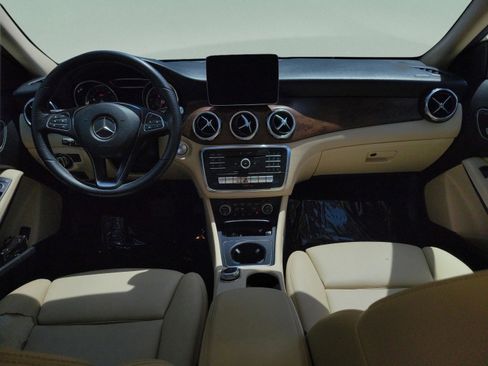 Certified 2019 Mercedes-Benz GLA 250 image 12