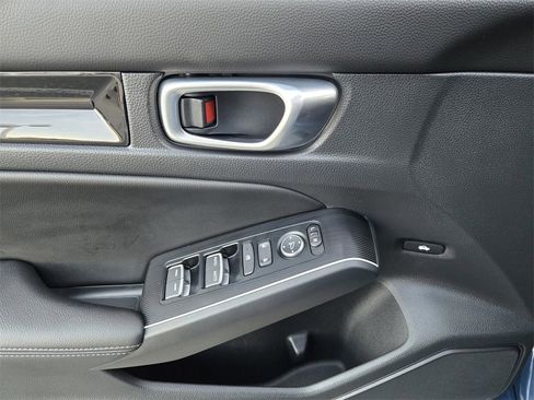 Used 2026 Honda Civic Sport Touring image 17