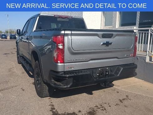 Used 2023 Chevrolet Silverado 1500 ZR2 w/ Technology Package AWD/4WD image 4