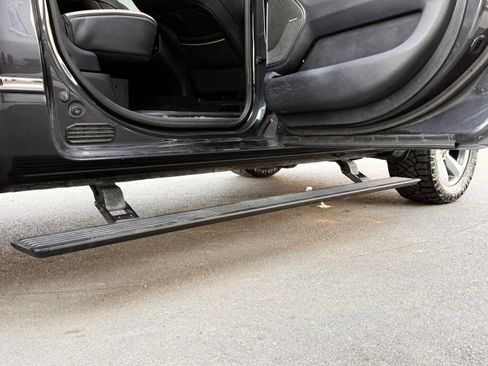 Used 2020 RAM 1500 Limited RWD image 16