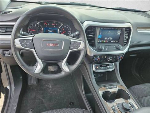 Used 2023 GMC Acadia SLE w/ Driver Convenience Package image 14