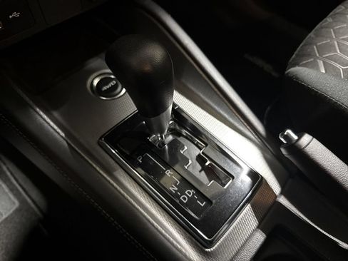 Used 2024 Mitsubishi Outlander Sport ES AWD/4WD image 17