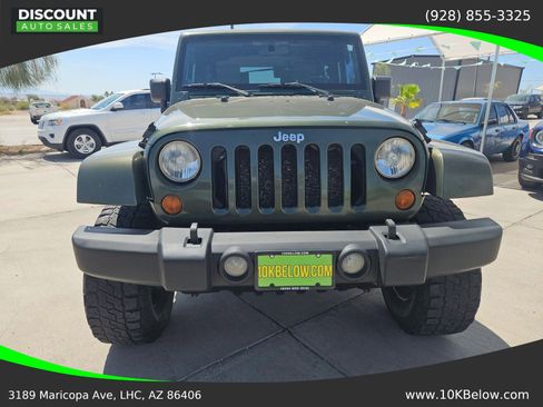 Used 2008 Jeep Wrangler Sahara w/ Dual Top Group AWD/4WD image 2