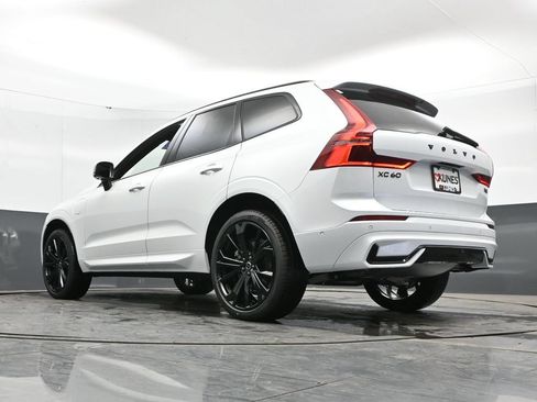 New 2026 Volvo XC60 T8 Ultra w/ Climate Package AWD/4WD image 39
