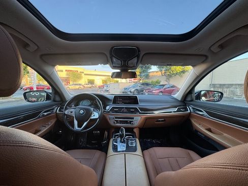 Used 2016 BMW 740i RWD image 34
