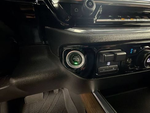Certified 2024 Chevrolet Silverado 1500 High Country w/ Max Trailering Package AWD/4WD image 17