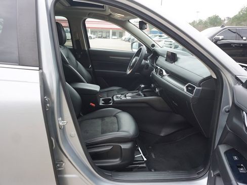 Used 2018 MAZDA CX-5 Touring w/ Preferred Equipment Package image 15