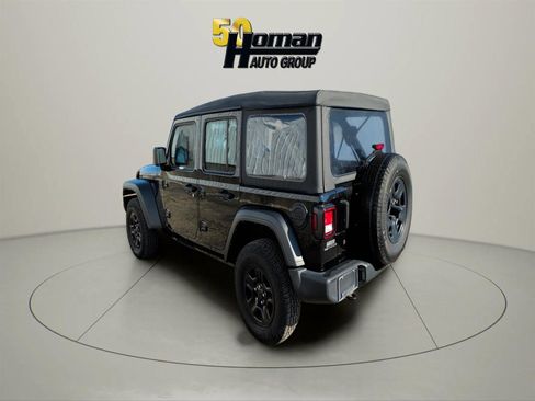 Used 2022 Jeep Wrangler Unlimited Sport image 3