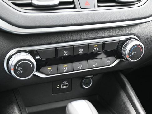 Used 2024 Nissan Altima 2.5 S image 14