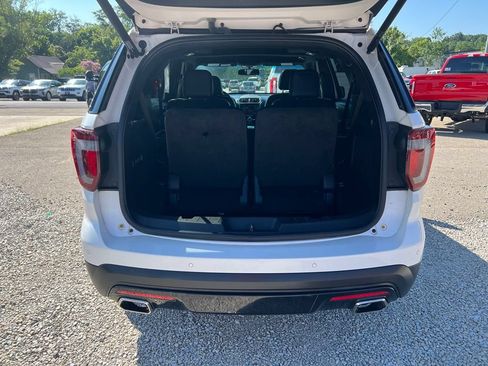 Used 2016 Ford Explorer Sport w/ Equipment Group 401A AWD/4WD image 18