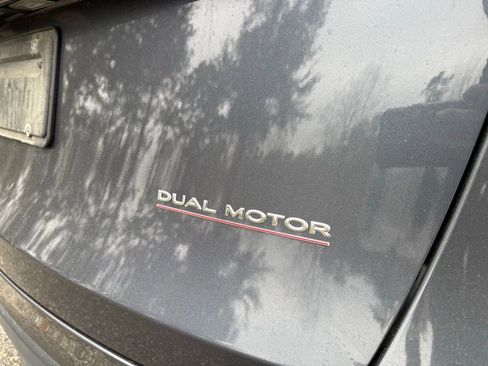 Used 2021 Tesla Model Y Performance image 12