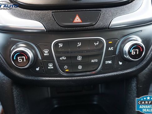 Used 2020 Chevrolet Equinox LT AWD/4WD image 33
