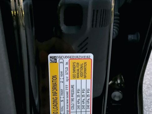Used 2024 Chevrolet Silverado 1500 LTZ w/ LTZ Convenience Package II AWD/4WD image 29