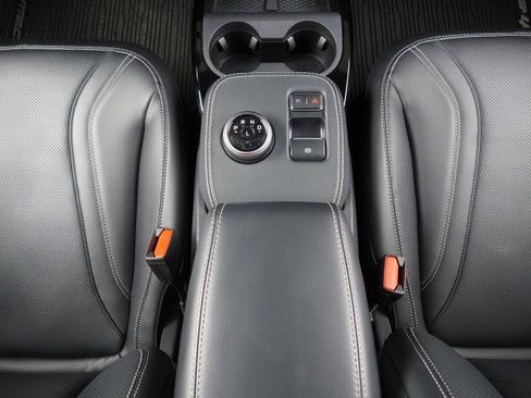 Used 2022 Ford Mustang Mach-E Premium image 23