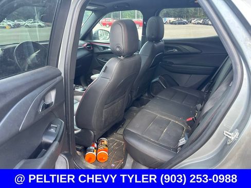 Used 2024 Chevrolet TrailBlazer RS w/ Convenience Package FWD image 19