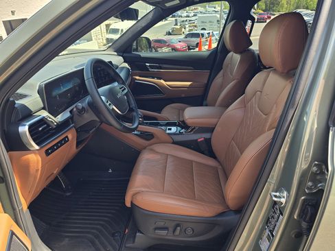 Used 2025 Kia Telluride SX Prestige X-Line image 12