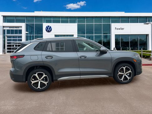New 2026 Volkswagen Tiguan SE AWD/4WD image 4