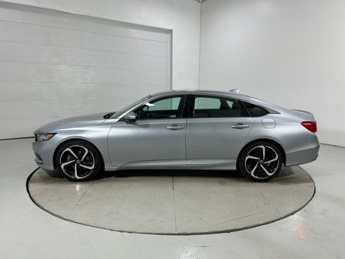 Used 2020 Honda Accord Sport image 21