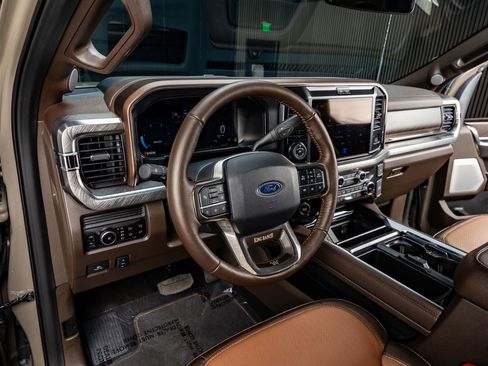 Used 2026 Ford F450 King Ranch w/ Chrome Package image 16