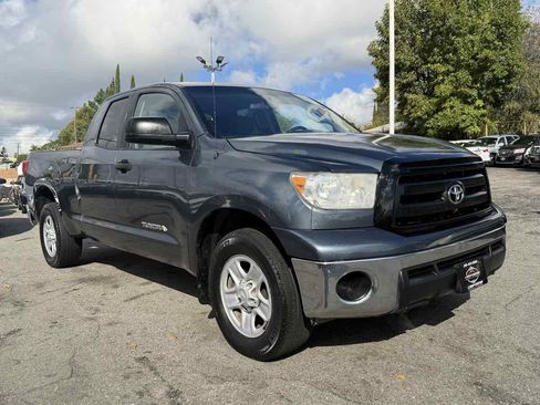Used 2010 Toyota Tundra image 1