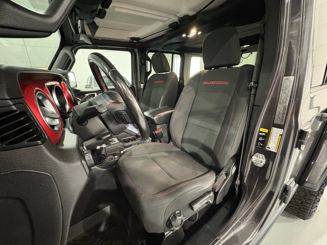 Used 2021 Jeep Wrangler Unlimited Rubicon AWD/4WD image 9