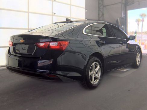 Used 2016 Chevrolet Malibu LS FWD image 4