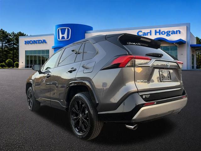 Used 2024 Toyota RAV4 XSE AWD/4WD image 4