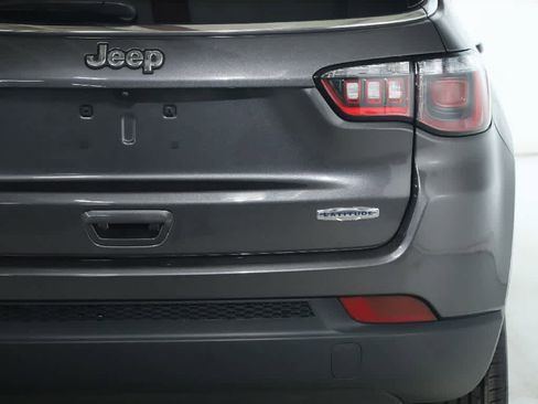 Used 2022 Jeep Compass Latitude image 44