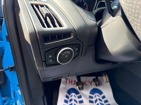 Used 2017 Ford Focus RS AWD/4WD image 14