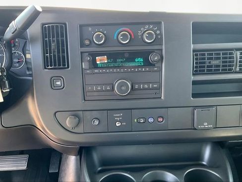 New 2025 Chevrolet Express 3500 w/ Driver Convenience Package image 8