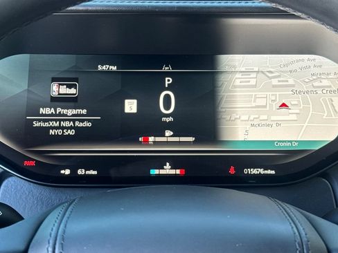 Used 2025 Land Rover Range Rover SE AWD/4WD image 24