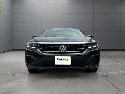 Used 2022 Volkswagen Passat 2.0T R-Line FWD image 2