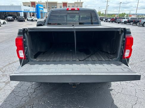 Used 2018 Chevrolet Silverado 1500 LTZ w/ Sport Package AWD/4WD image 41