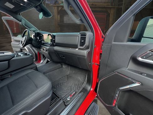 Certified 2024 Chevrolet Silverado 2500 LT image 16