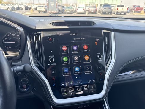 Used 2025 Subaru Outback Limited XT image 6