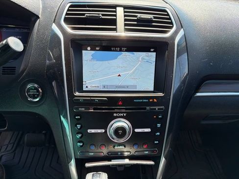 Used 2017 Ford Explorer Limited AWD/4WD image 11