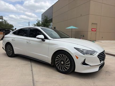 Used 2021 Hyundai Sonata Limited FWD image 4