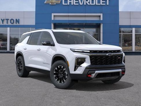New 2026 Chevrolet Traverse Z71 w/ Driver Confidence Package AWD/4WD image 29